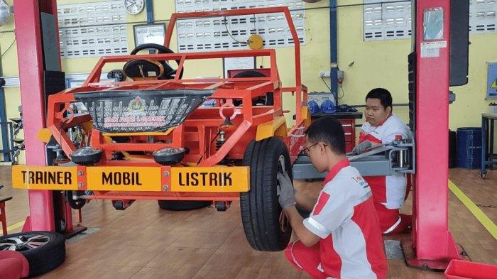 Perpanjangan Masa Studi SMK Menjadi 4 Tahun, Fokus Satu Tahun Persiapan Kerja ke Luar Negeri: Menyongsong Era Pendidikan Vokasi yang Lebih Kompetitif dan Global